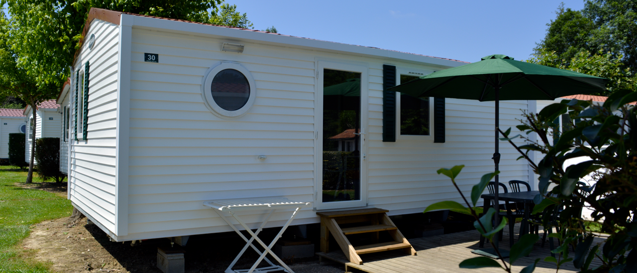 mobilhome 4/5 personnes au sein d'un camping à saint pée sur nivelle