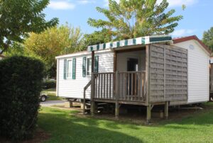 mobilhome situé dans un camping pas cher au pays basque